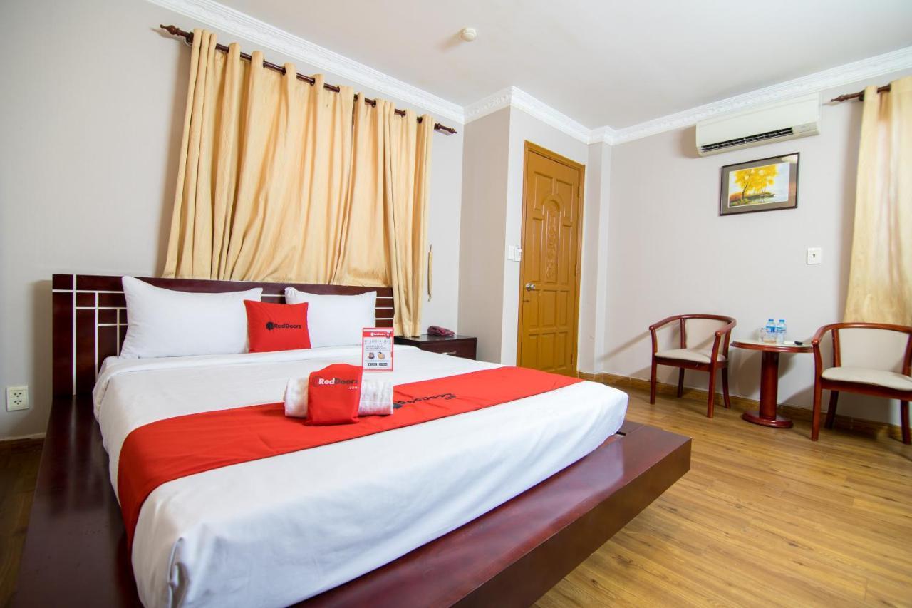 Quynh Giang Hotel Near Hiecc Хошимин Экстерьер фото