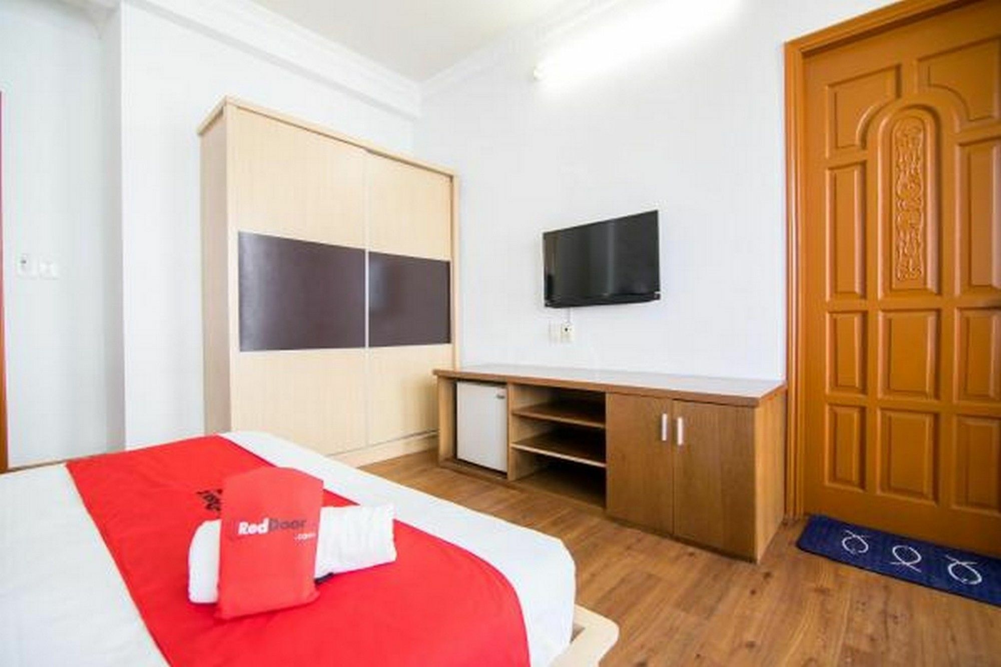 Quynh Giang Hotel Near Hiecc Хошимин Экстерьер фото